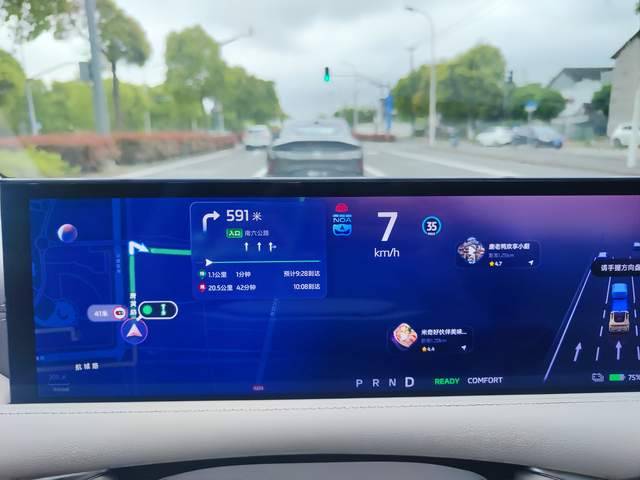 守住靈魂的智己L6高階智駕,水平到底咋樣?我們親自試了試