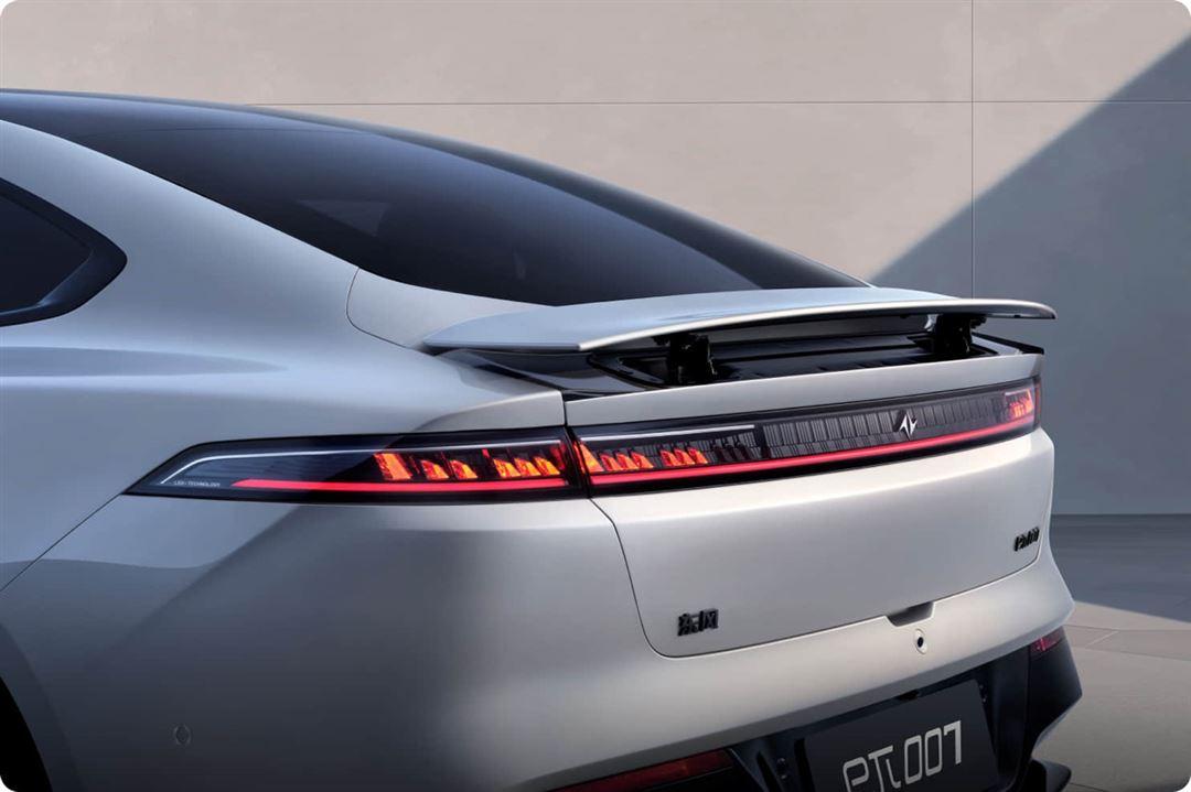 東風(fēng)奕派余飛:“區(qū)隔”突圍,千難萬(wàn)難